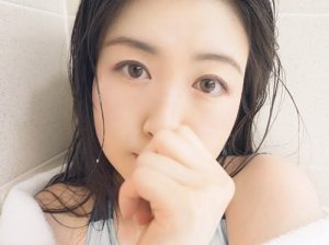 DXLIVEでQoMANATSUoQ(茉夏)ちゃんのオナニー生配信を見た感想